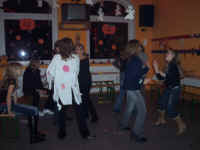 hall06_9.jpg (72048 Byte)