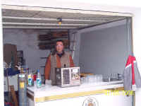 maif0605.jpg (57037 Byte)
