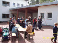 maif0608.jpg (74831 Byte)